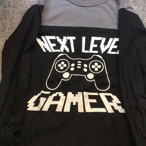 Children’s Place boys top size S 5/6